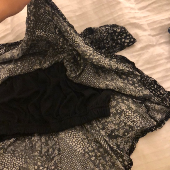 Vintage Havana off the shoulder top - Picture 5 of 8